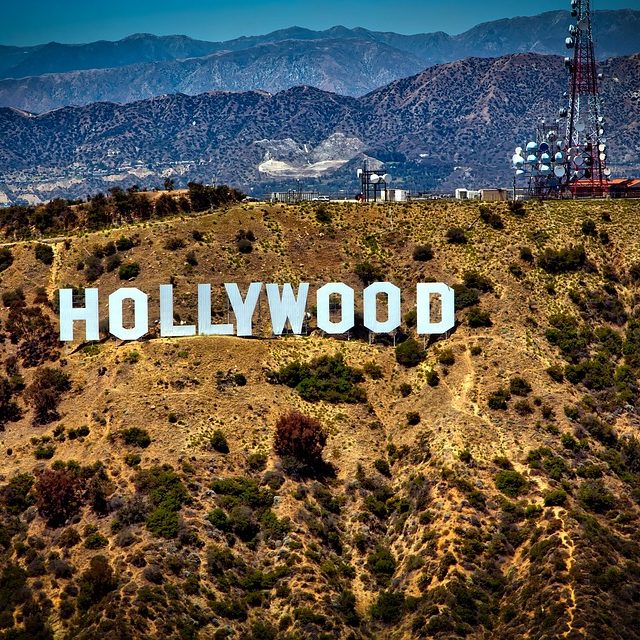 Photograph of the Hollywood sign