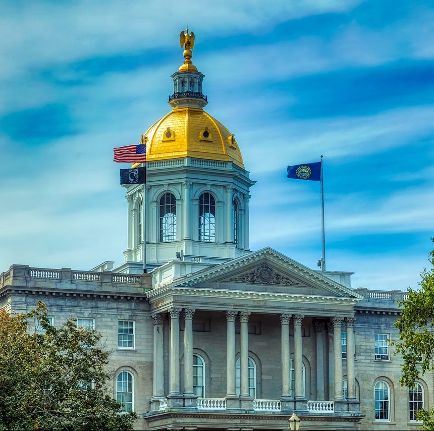 Photograph of New Hampshire state capitol building in Concord.